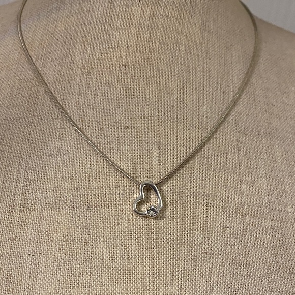 Elegant Silver Heart Pendant Necklace and stone crystal earrings - Picture 4 of 6